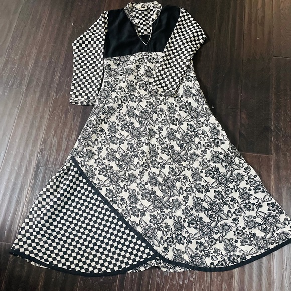 Dresses & Skirts - Indian Kurti